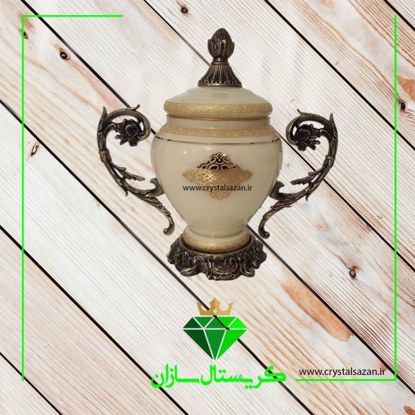 شکلات خوری کریستال